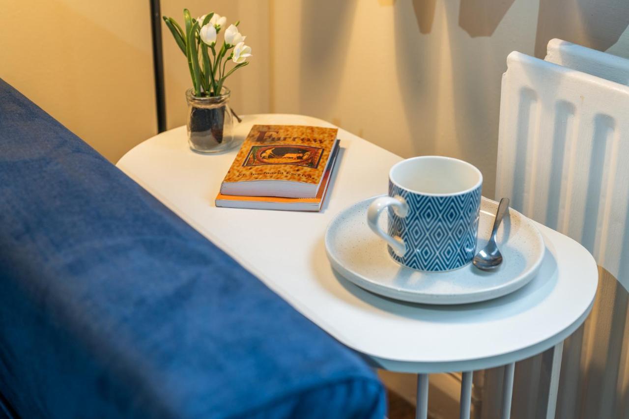 Grange Studio Apartment - Heathrow 스테인스 외부 사진
